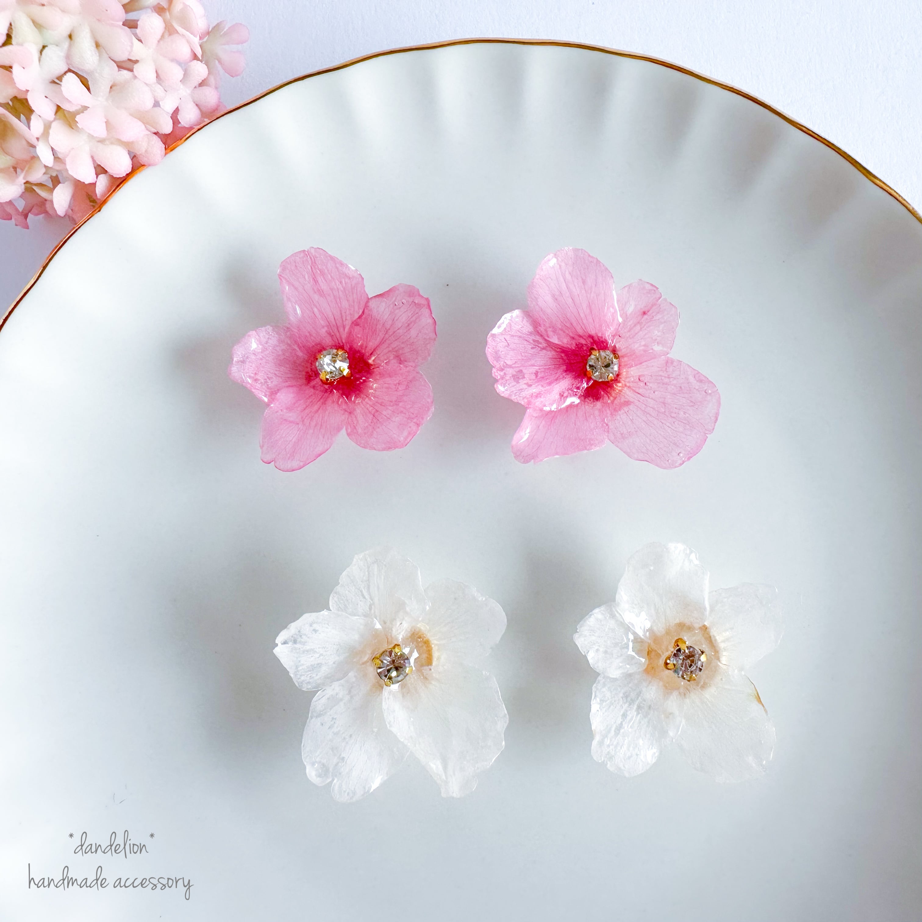 2way】本物の桜咲くピアス イヤリング | *dandelion* ガラスドームや