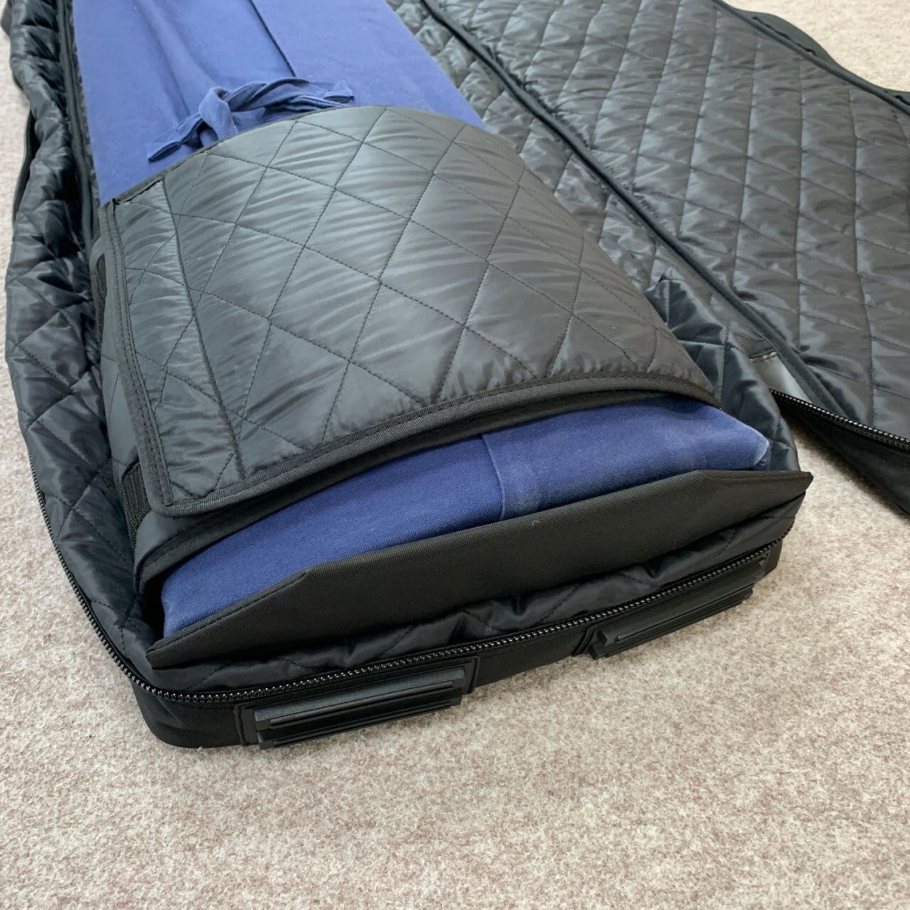 ▽Bi1052 日踊アカデミ 13弦 琴 ケース入り 敷物付き ▽Bi1052 日踊アカデミ 13弦 琴 ケース入り 敷物付き Shop 琴カバー（13