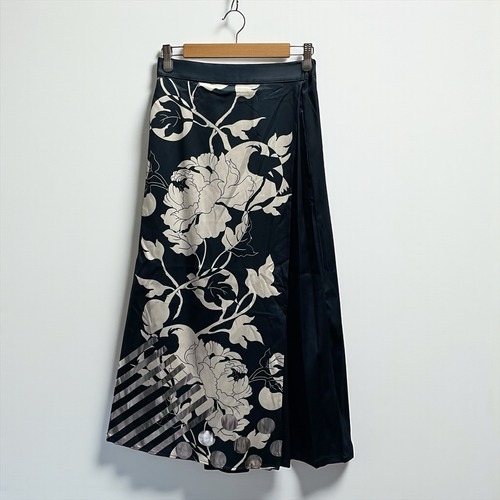 耀う牡丹袴風パンツ ネイビー