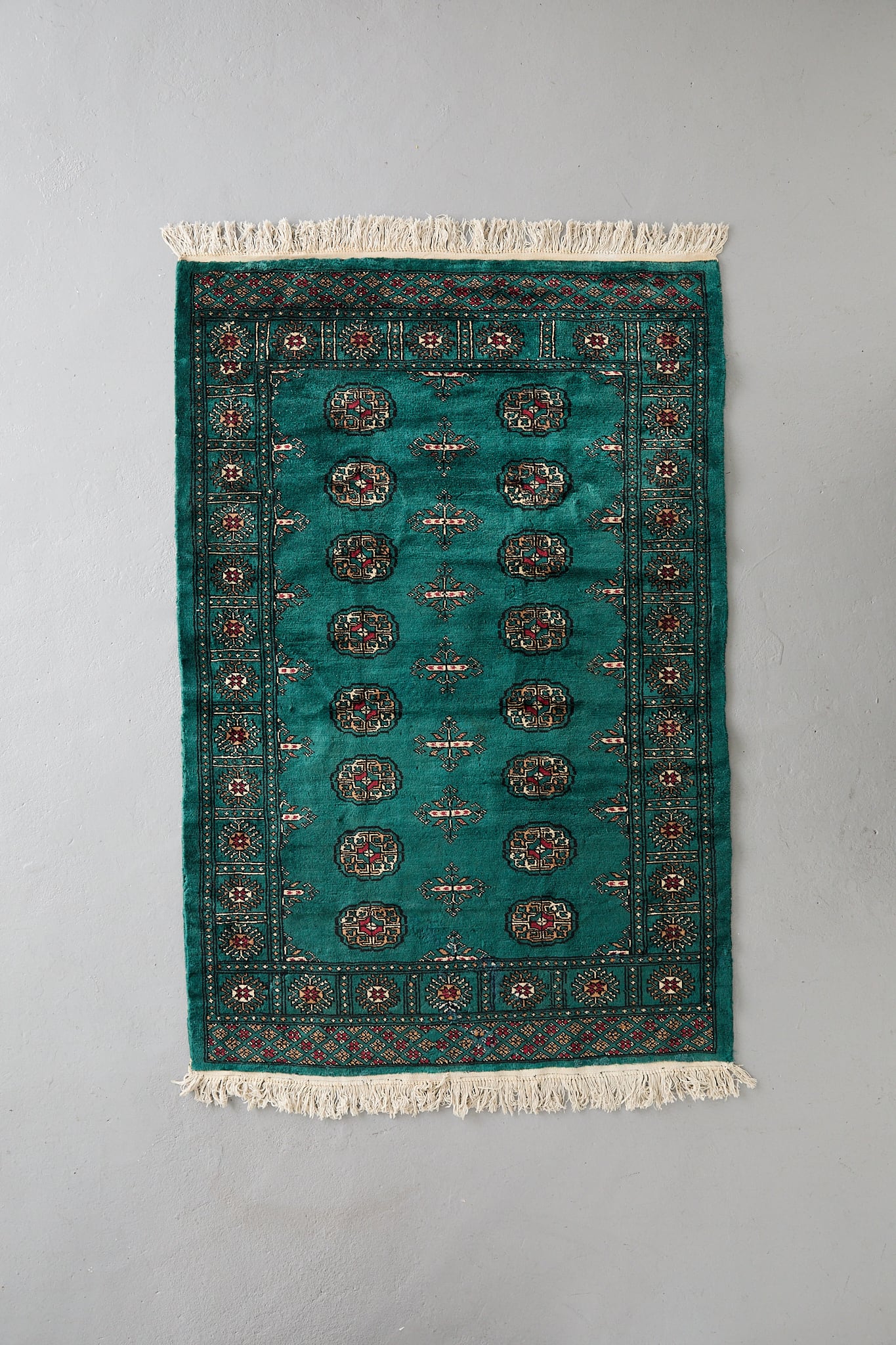 工場 ヴィンテージラグ トライバルラグ パキスタン産（169×119cm