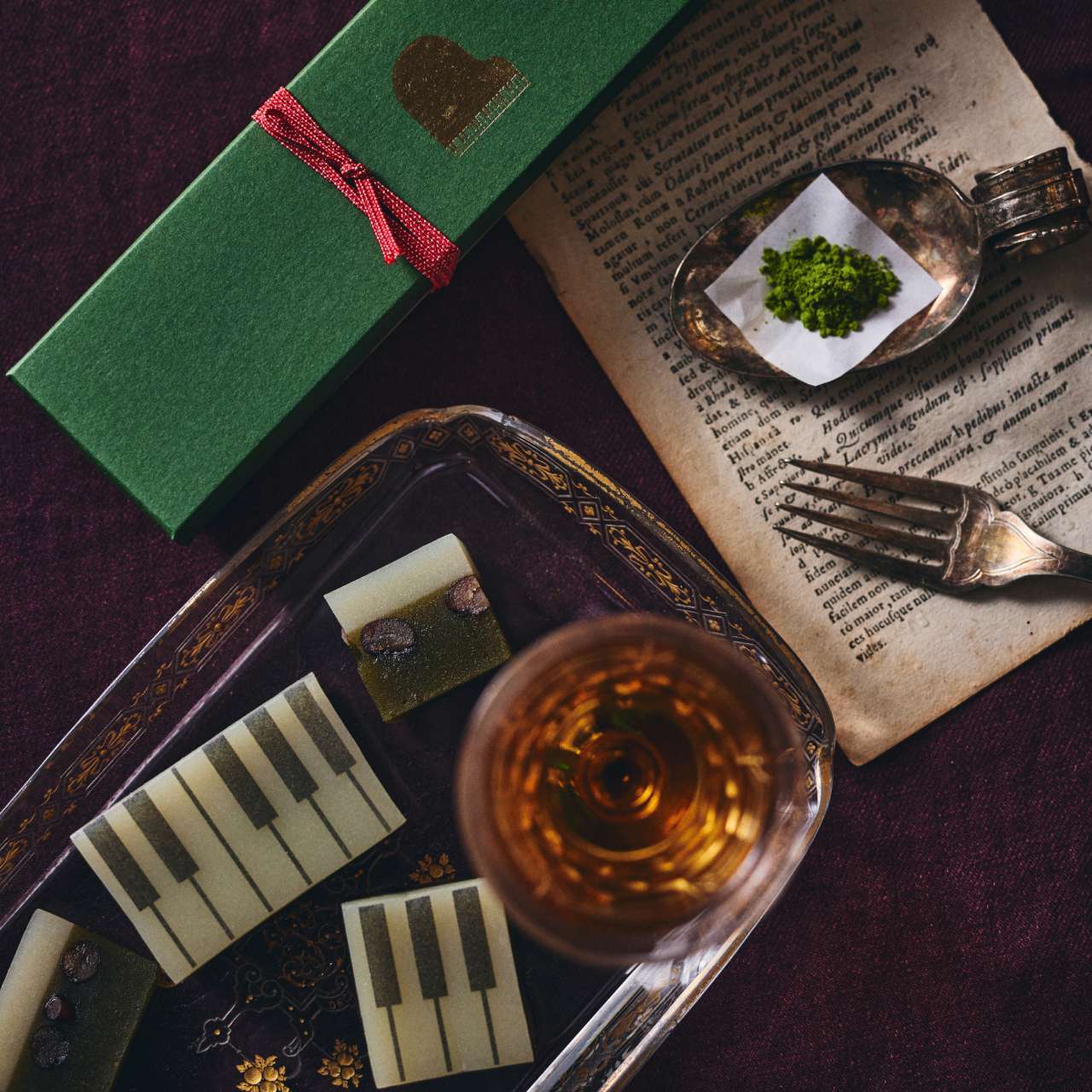 茶の湯と音楽 恵聚 春秋 鉄観音茶 - 2023年春摘み - 500g ギフトボックス