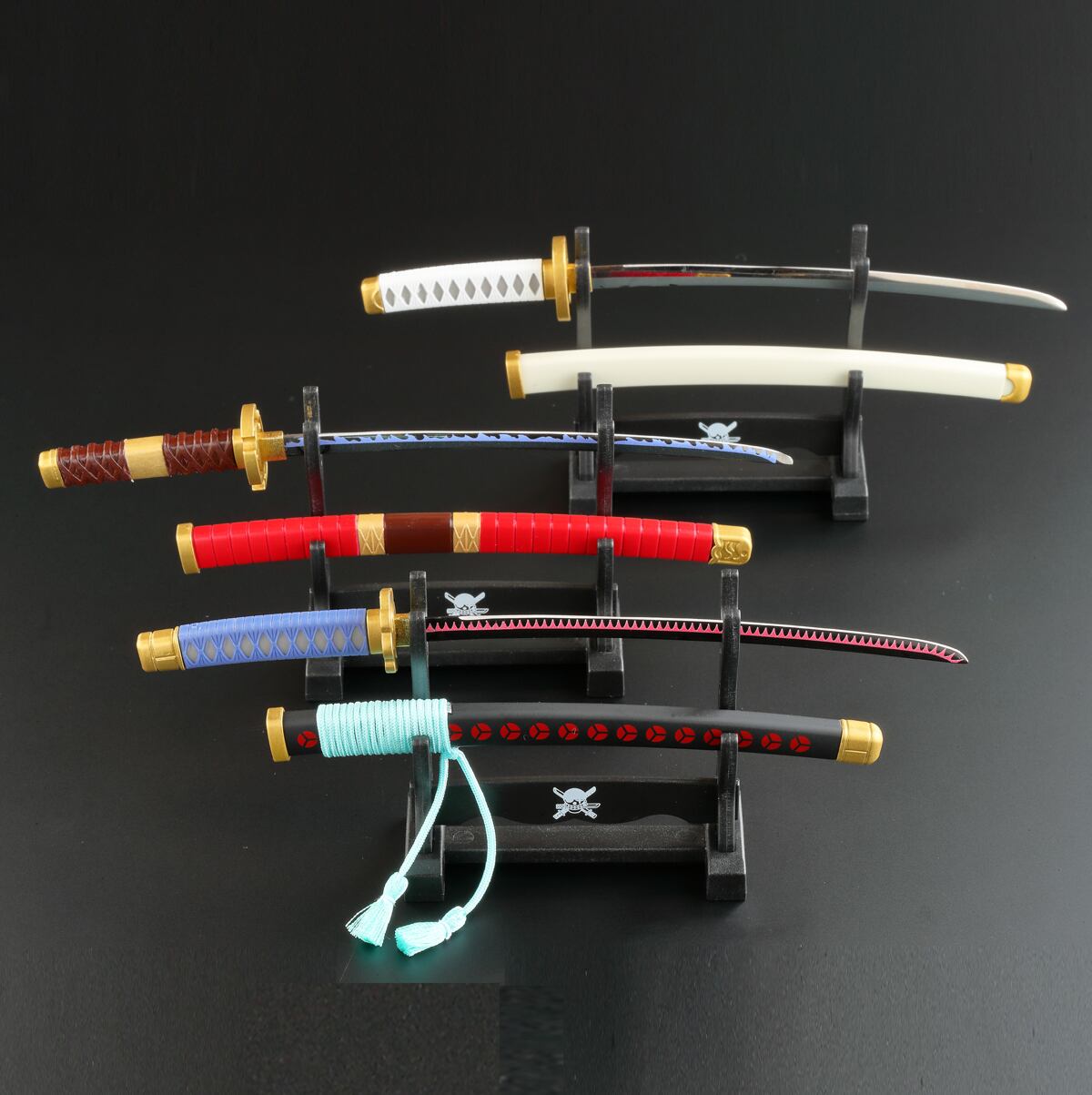 ニッケン刃物 ワンピース ペーパーナイフ 鬼哭モデル ニッケン刃物 【サイズ】全長205mm 刃渡り：125mm 【素材】刃体：ステンレス刃物鋼/ ニッケン刃物 ワンピースペーパーナイフ 鬼哭モデル OP-40TK 雑貨