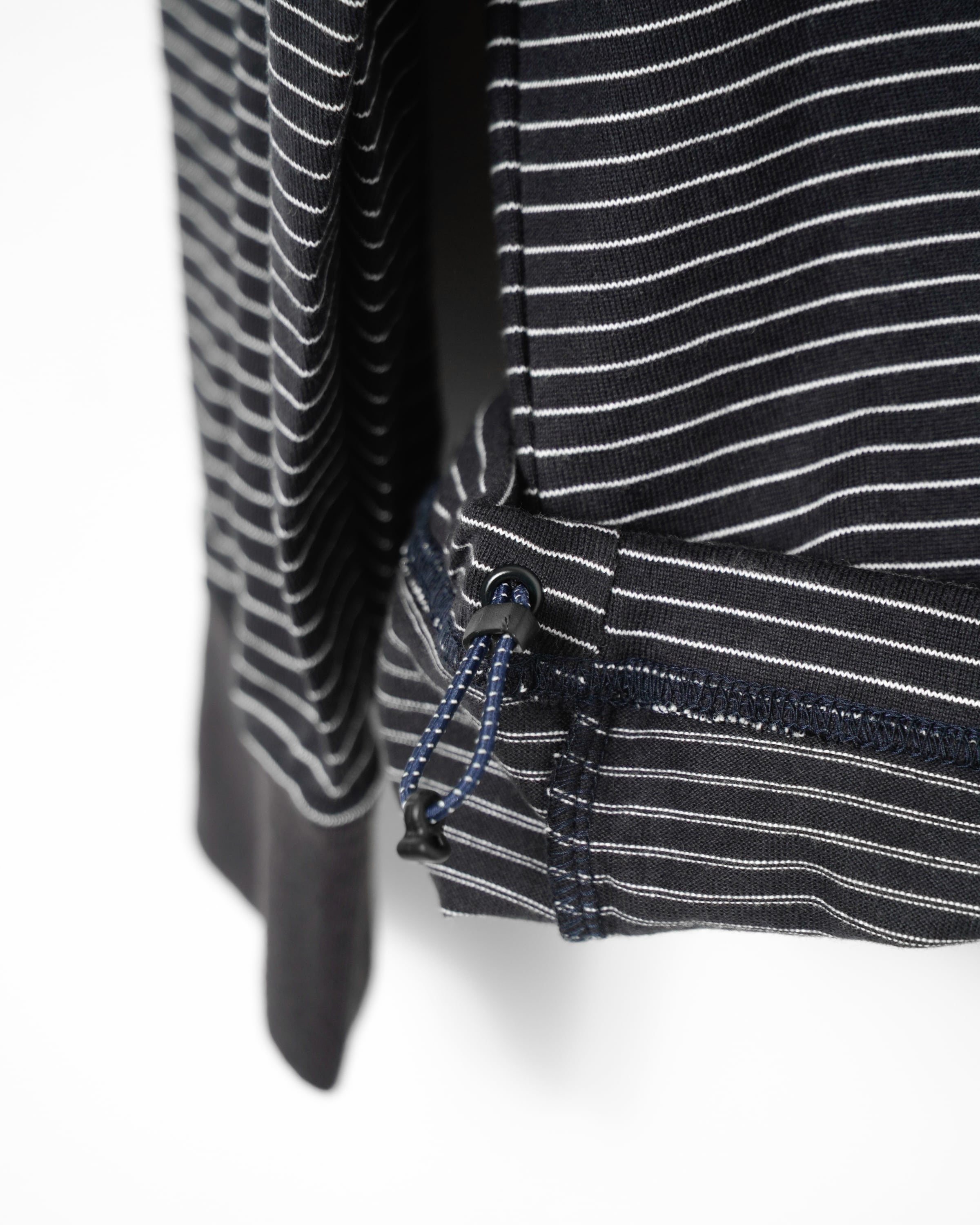 OPTSTUFF] DRAWSTRING BORDER LONG SLEEVE T-SHIRT (NAVY) | OPTSTUFF