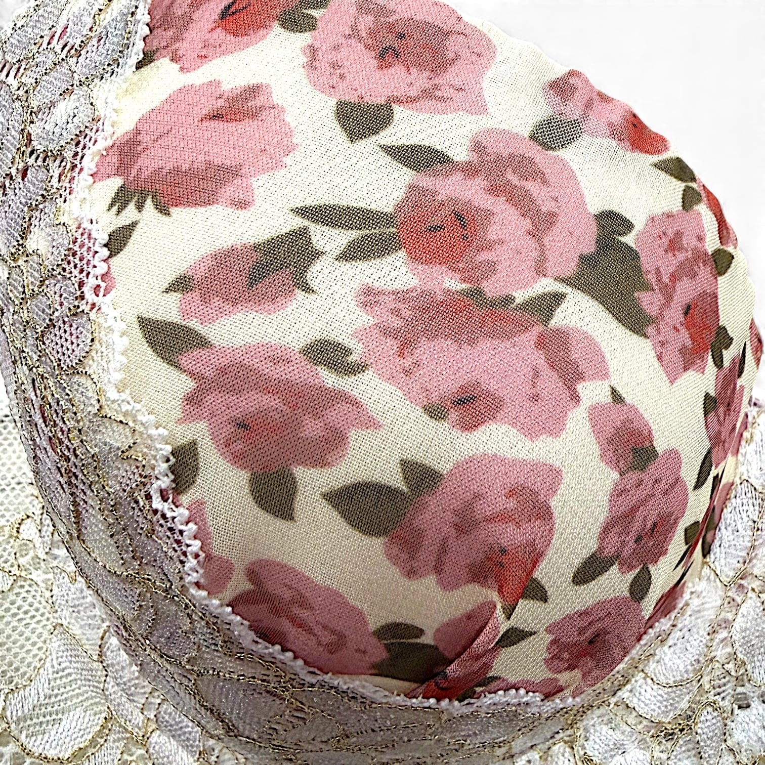 k-BC【76560 アイボリー】花柄レース優美ブラセット