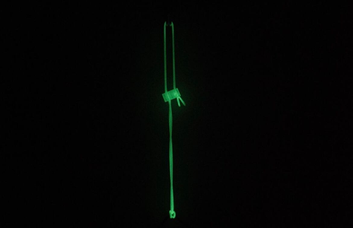 MICRO CARABINER 40-80 Glow | CAN FEEL