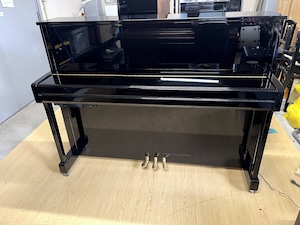 中古ヤマハアップライトピアノ　b113SC2