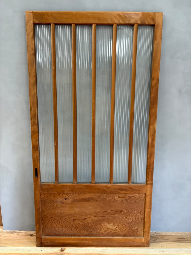 st73 【古建具】モールガラス玄関戸 引手左