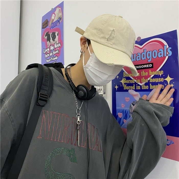 送料無料】KOREA スタンダードレッドキャップ レトロ ストリート