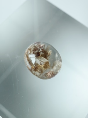 Quartz in Quartz - a007