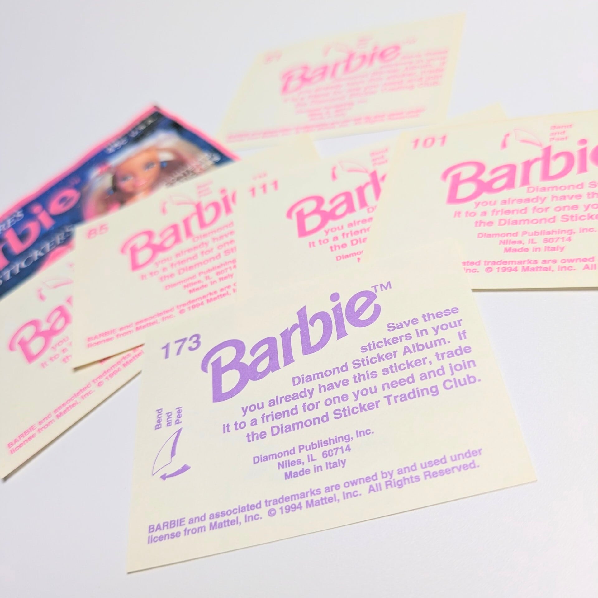 ☆送料無料！☆ VINTAGE 1994 DIAMOND【 Barbie（ バービー ）Adventures with Barbie sticker 】VINTAGE ステッカー 単品 （1個=6STICKER入）〚アメリカン雑貨 アメトイ〛