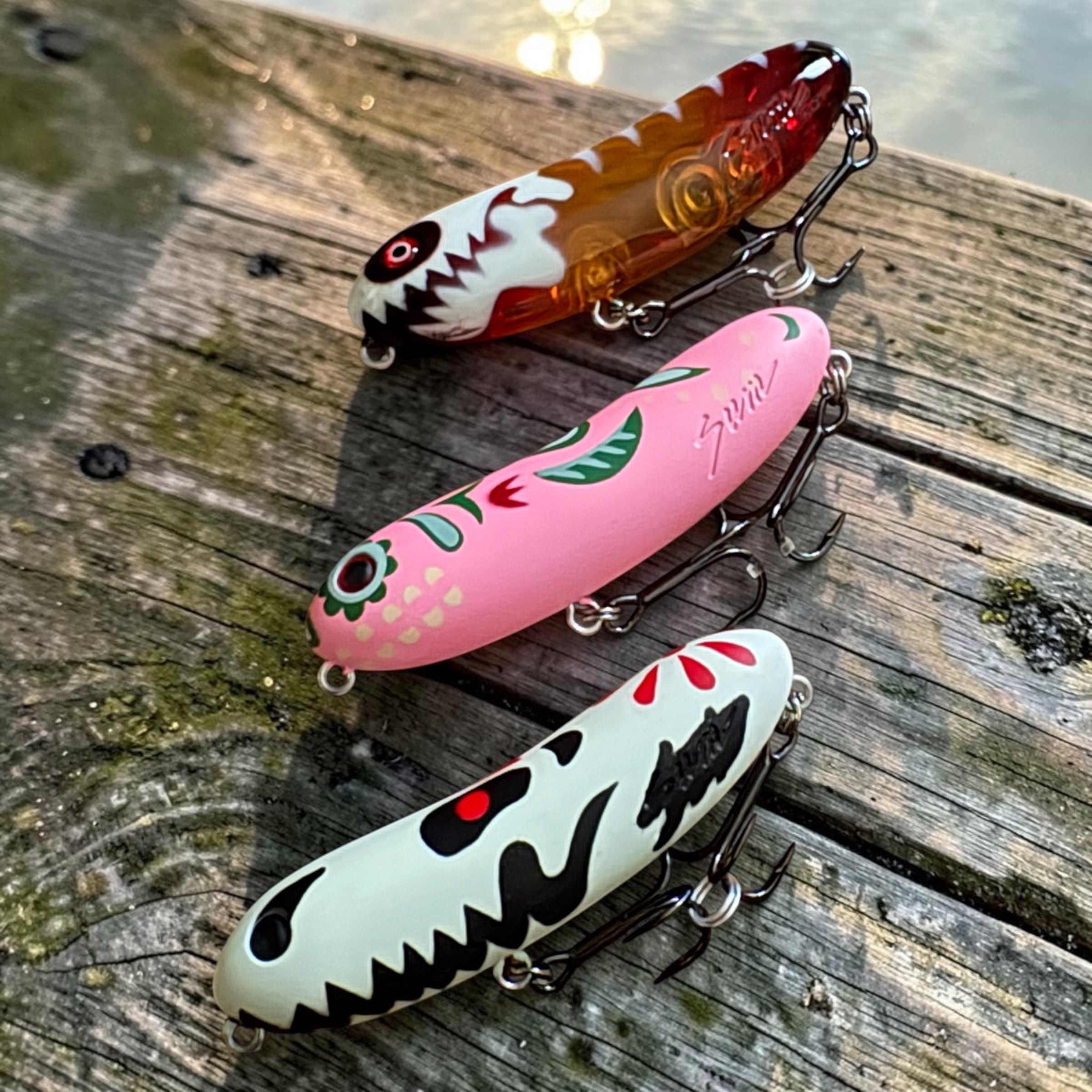 フィッシュデバイス ウイングクローラー 8.5cm 28g 超デッドスロー対応
