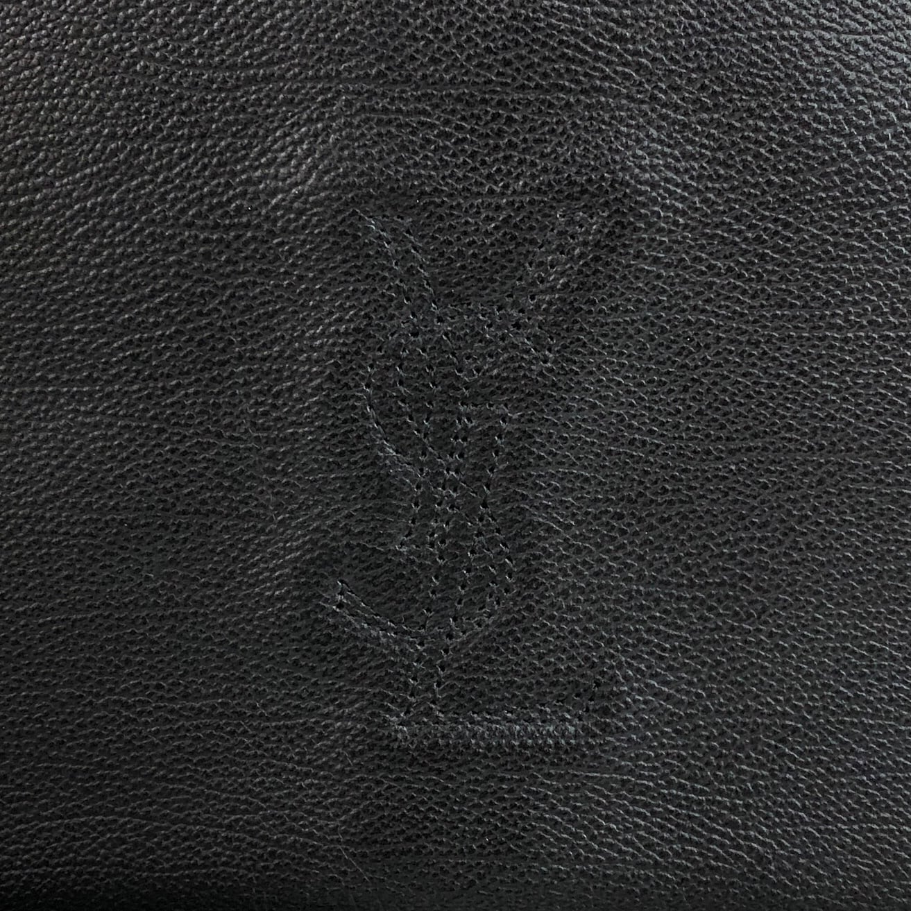 Yves Saint Laurent イヴ・サンローラン ショルダーバッグ ブラック