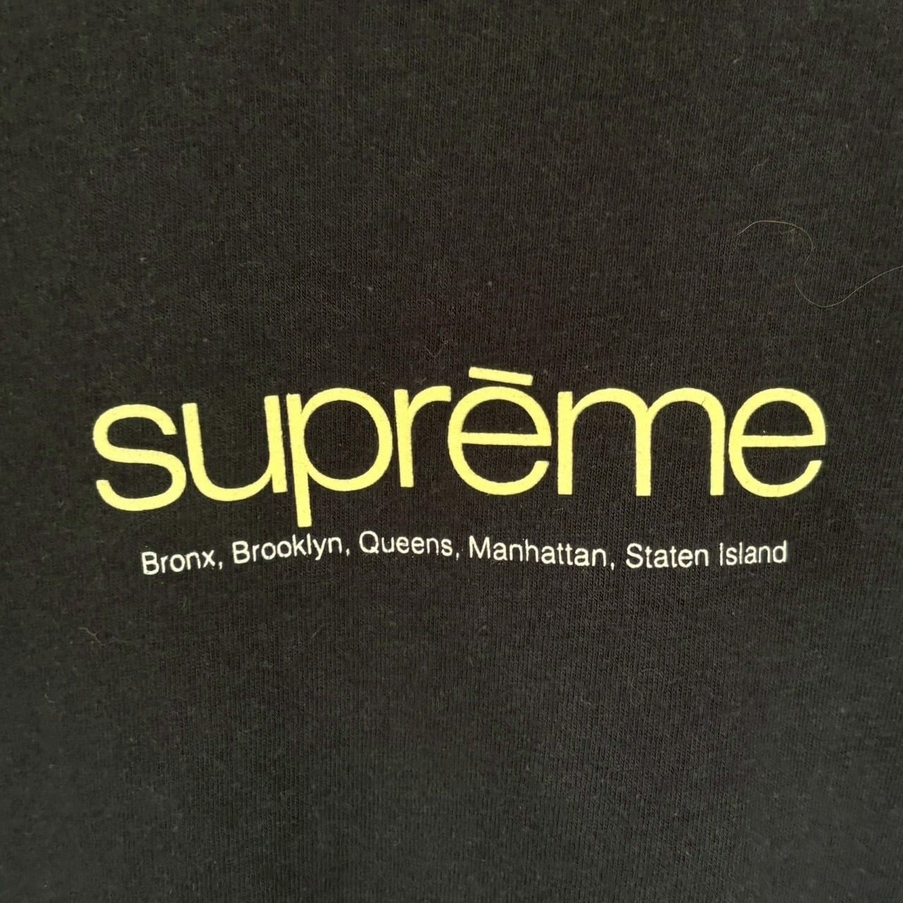 supreme シュプリーム Tシャツ M センターロゴ プリントロゴ | 古着屋