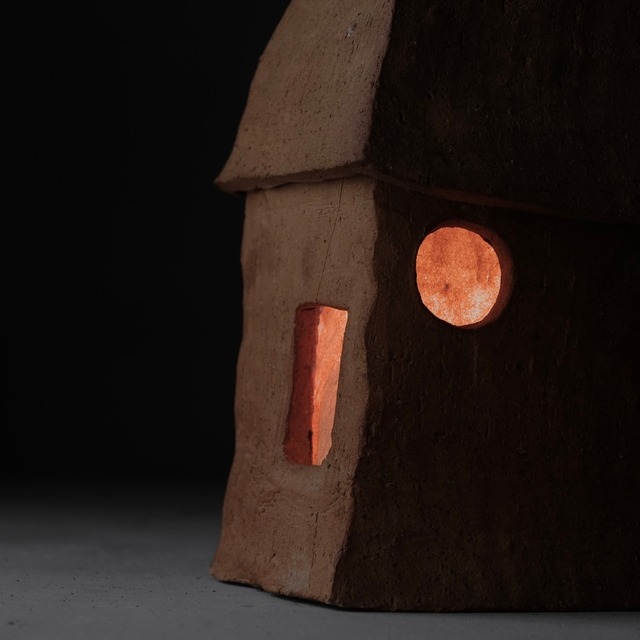 Table lamp