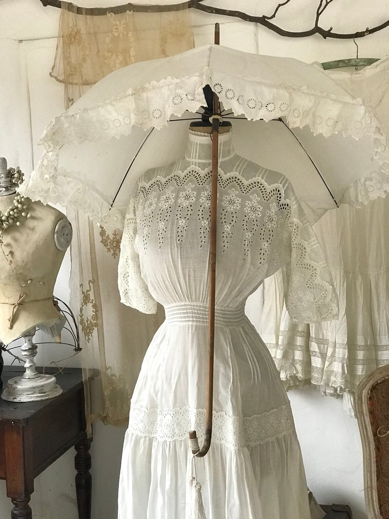 アンティーク　ヴィンテージ　英国　テディベア　リネンホワイトドレス アンティークヴィンテージ英国テディベアリネンホワイトドレス