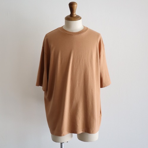 universal products. " C/LI/RA GARMENT DYE S/S T-SHIRTS(L.ORANGE)"