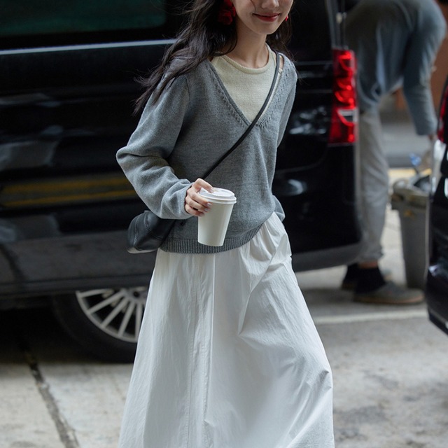 layered-style knit pullover J00009