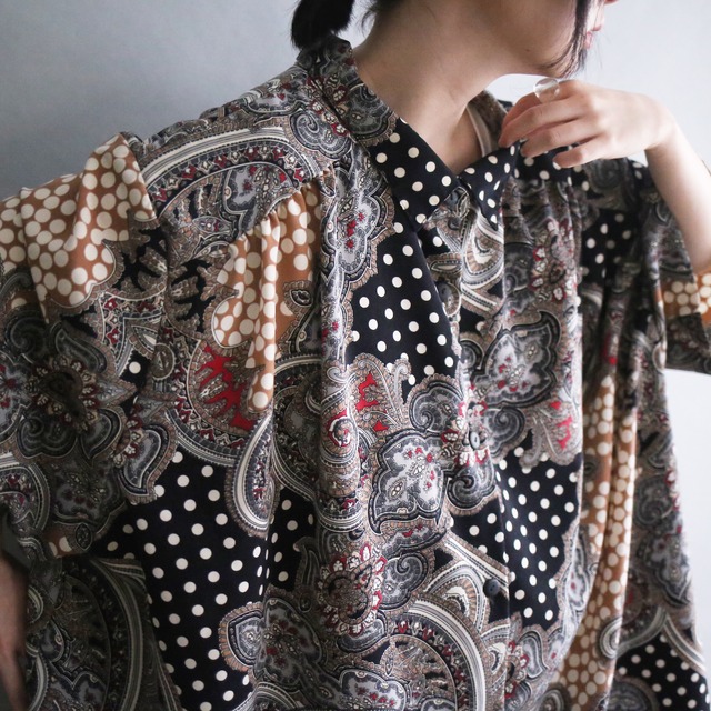 paisley and dot pattern super over size box silhouette h/s shirt