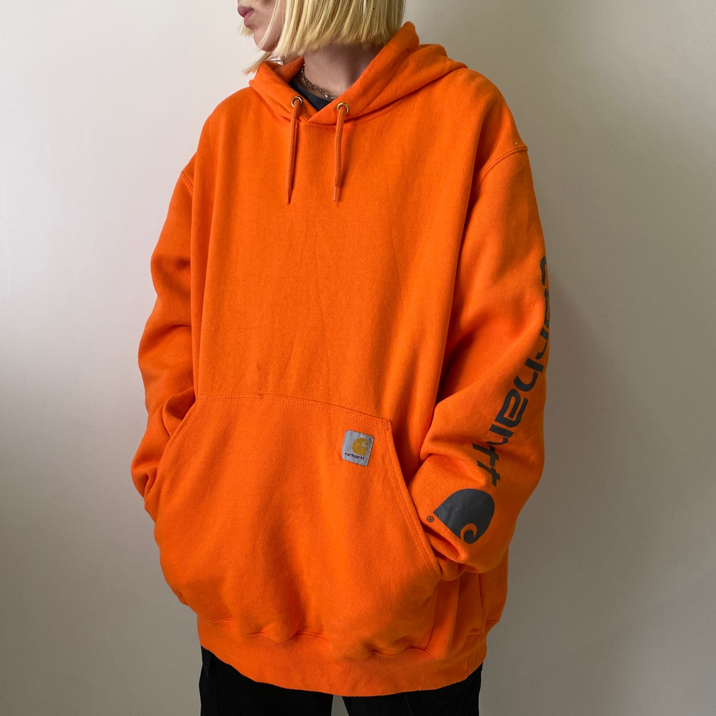 Carhartt カーハート ワンポイントロゴ 袖プリント 裏起毛 プル 