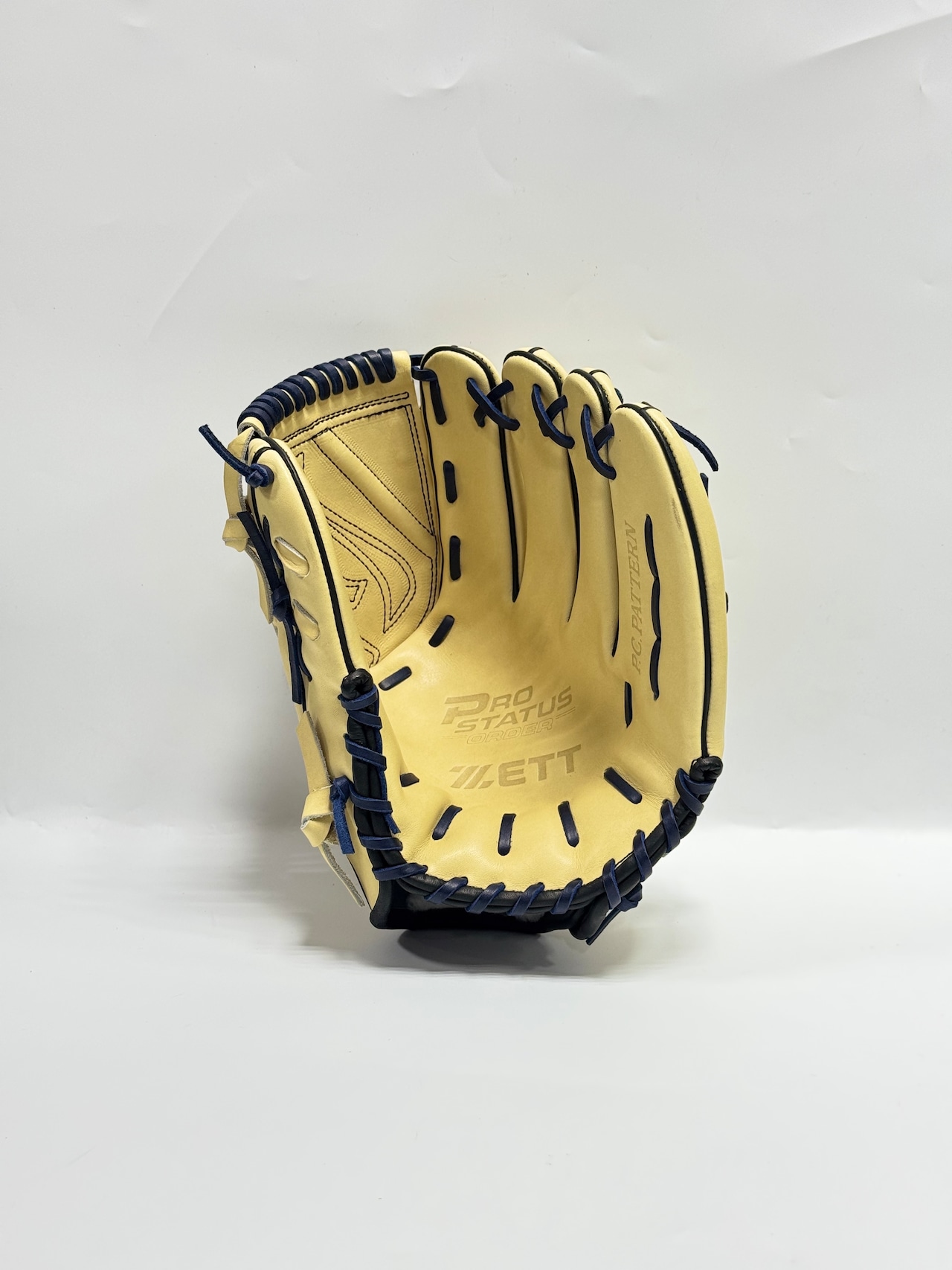ZETT PROSTATUSーゼットプロステイタス michii supreme order 硬式グローブ ゼットミチイオリジナルグラブ 右投げ用 611型 (岩崎優選手モデル) パステルブラウン×ナイトブラック・画像7