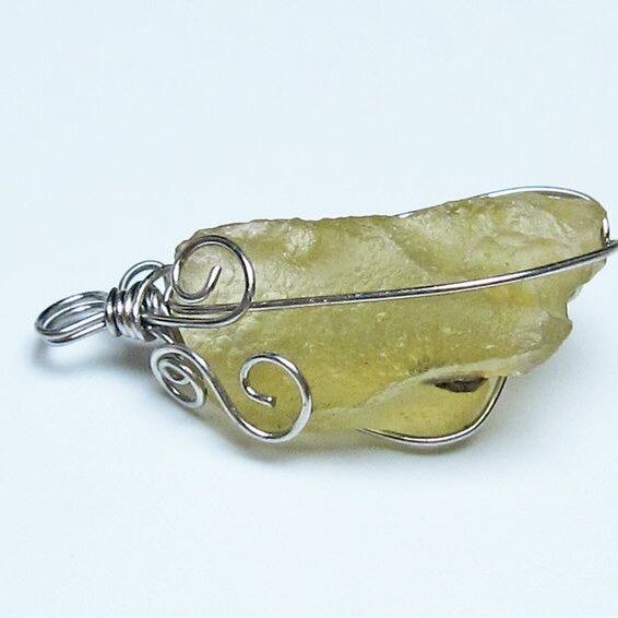 リビアングラス ペンダント 一点物 メール便可 112-13813