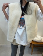 【新作5%OFF・3日間】Over-fit Chunky Boa Vest_2colors