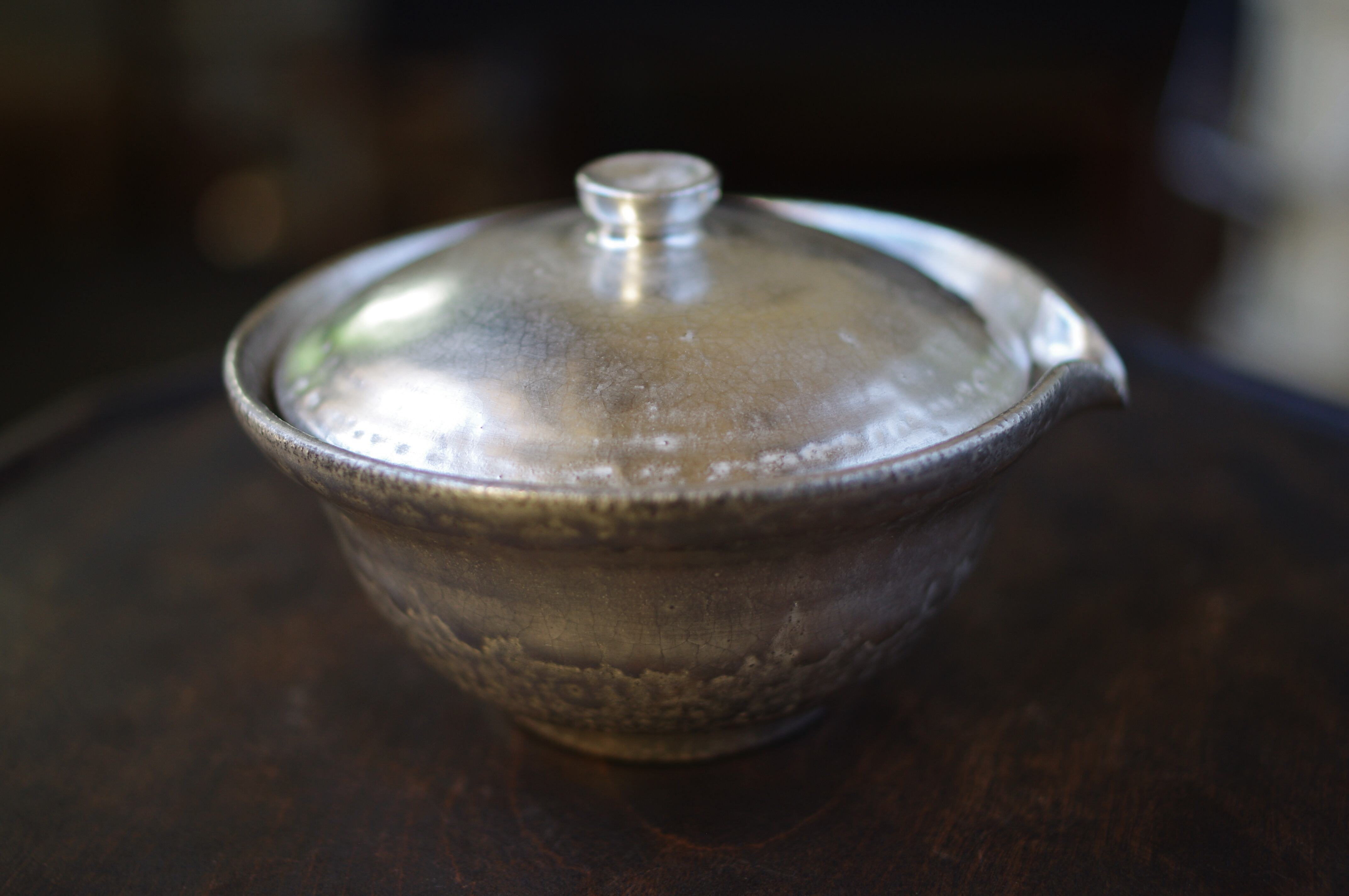 宝瓶（広） 銀彩② 谷井直人 | 茶屋すずわ