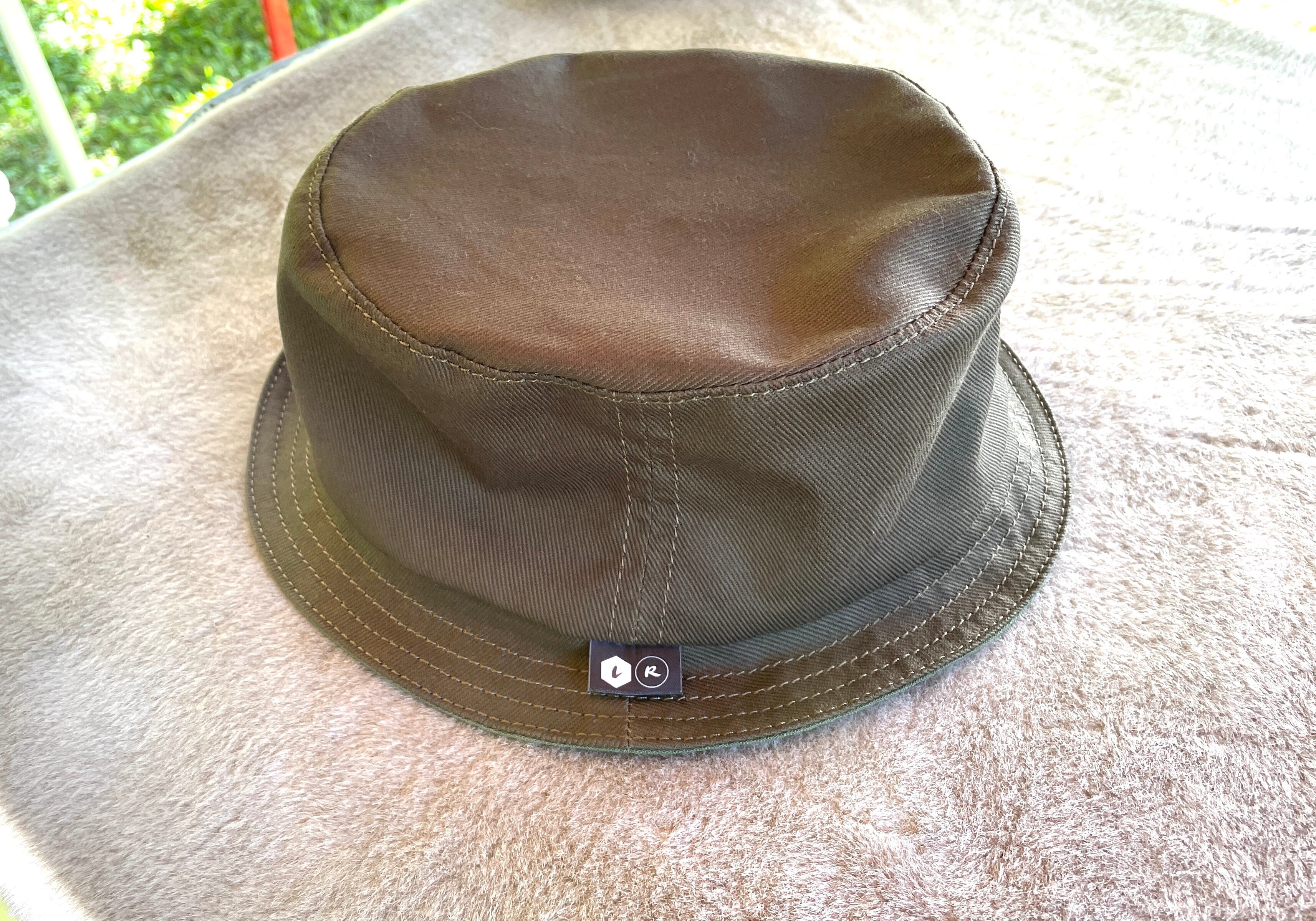PIE HAT