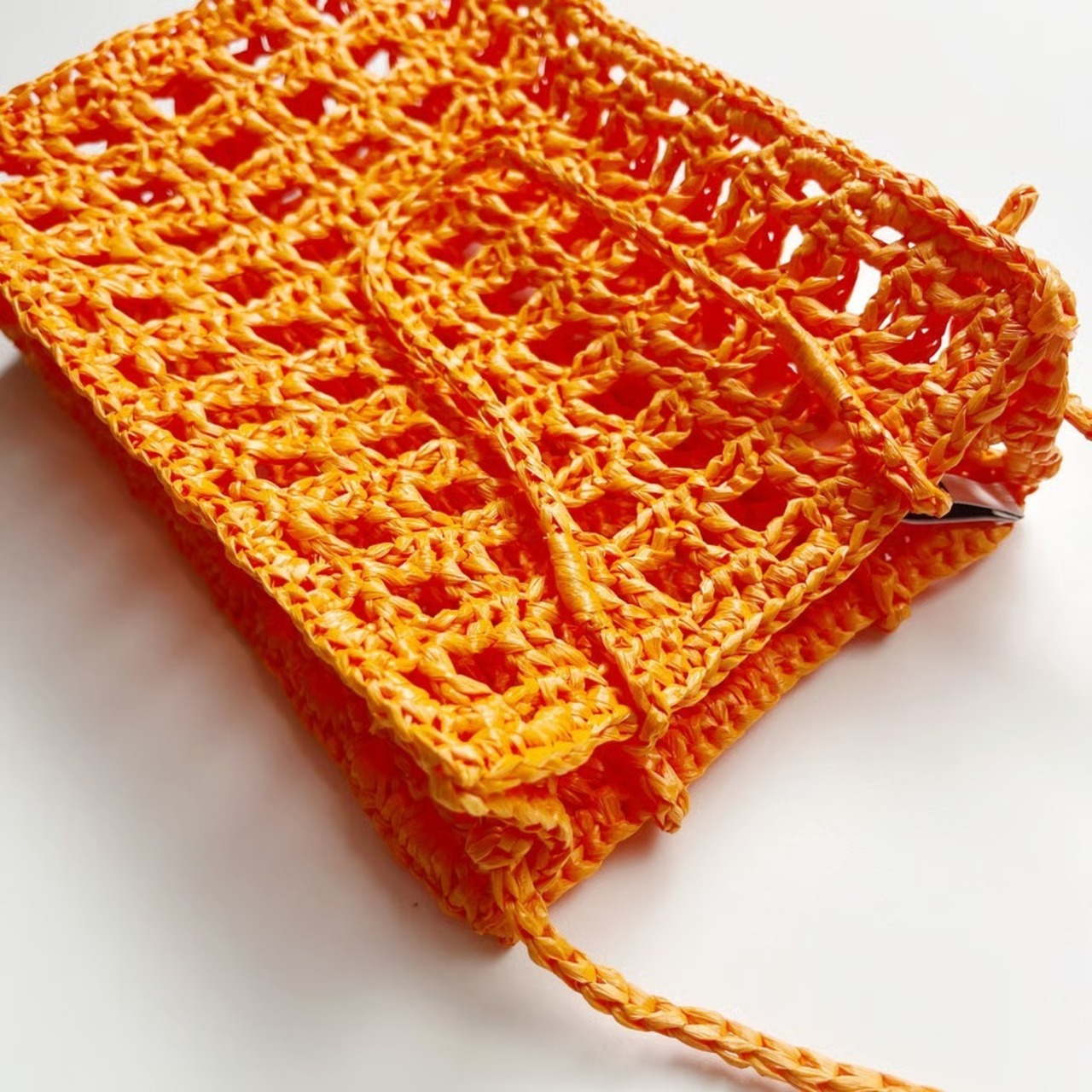 [Pattern] 方眼あみのサコッシュ