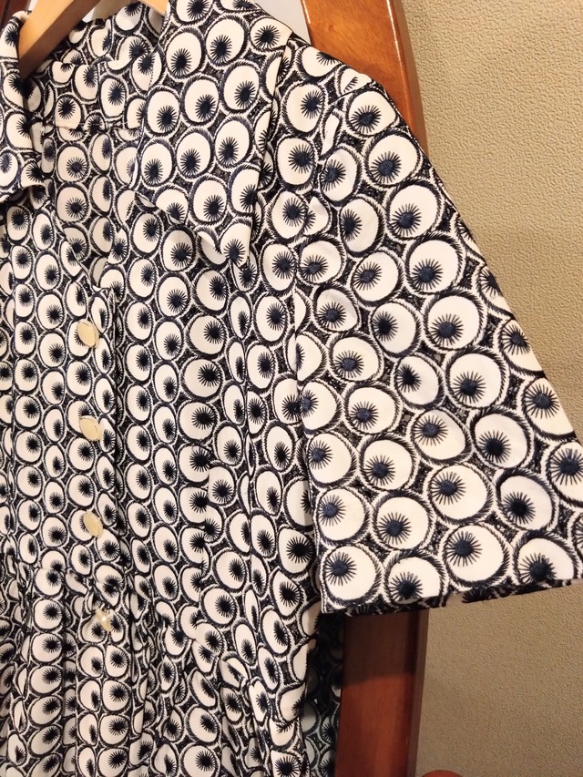 目玉刺繍ゴシックワンピース/ホラーアンティークレトロハンドメイド古着服卵