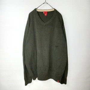 Levi's　リーバイス　Vネック　コットンニット　セーター　中厚手　無地　刺繍ロゴ　カーキ　オリーブ　XXL
