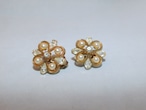トリファリ金色パールイヤリング(ビンテージ)TRIFARI vintage earrings (made in U.S.A)