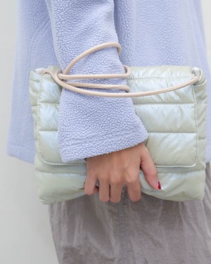 iridescent quilting shoulder bag