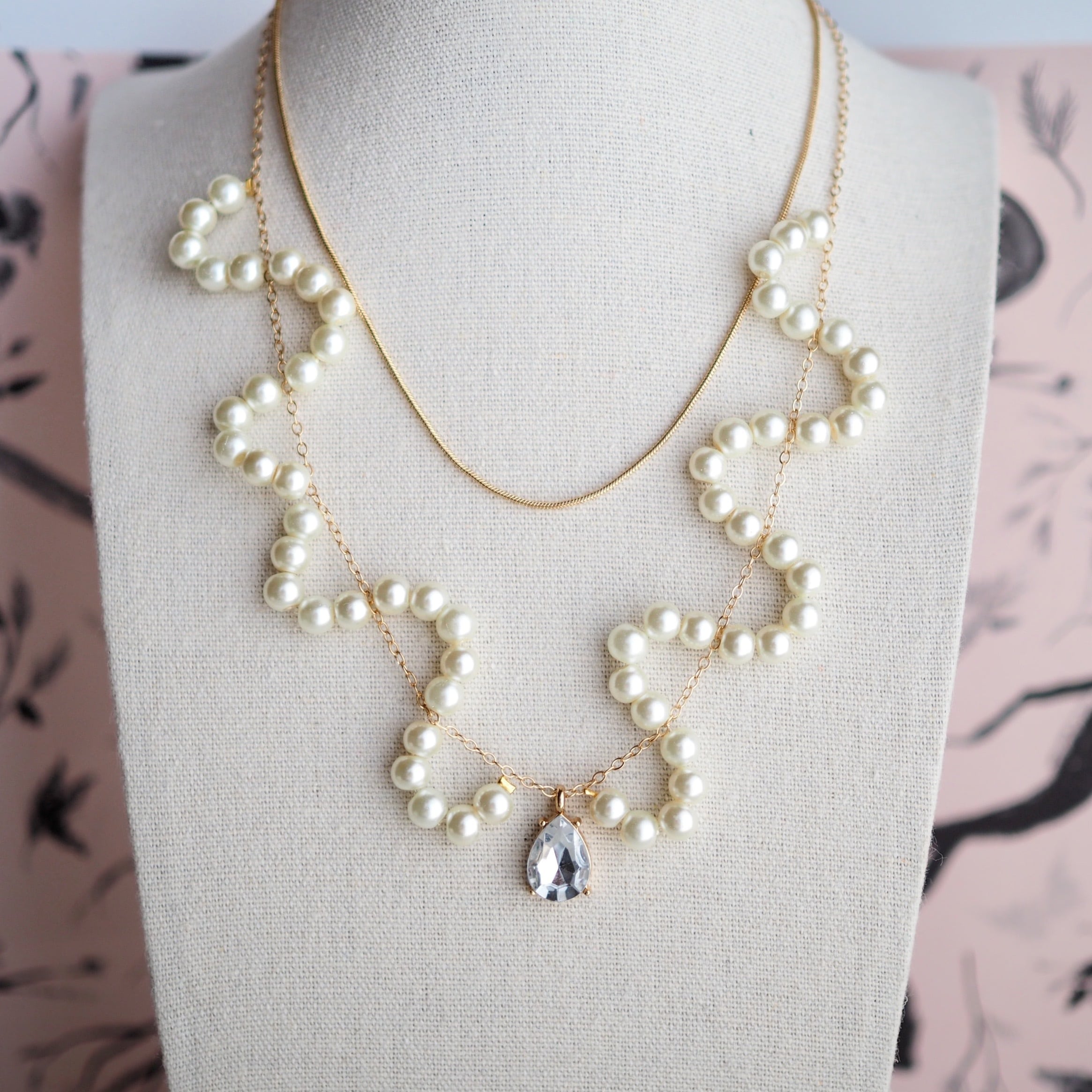 うねうネックレス