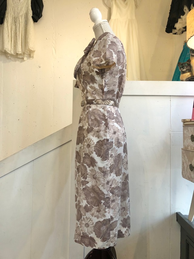 50's flower print tight dress with belt