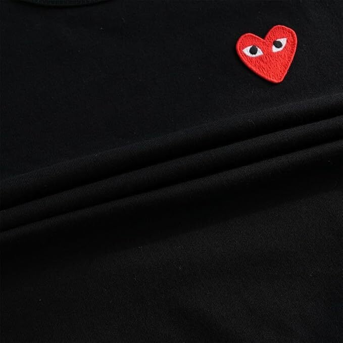 プレイ コムデギャルソン PLAY COMME des GARCONS マルチハートプリント cdg Tシャツ メンズ レディース 半袖 柔らかい肌触り クルーネック ロゴプリント カットソー