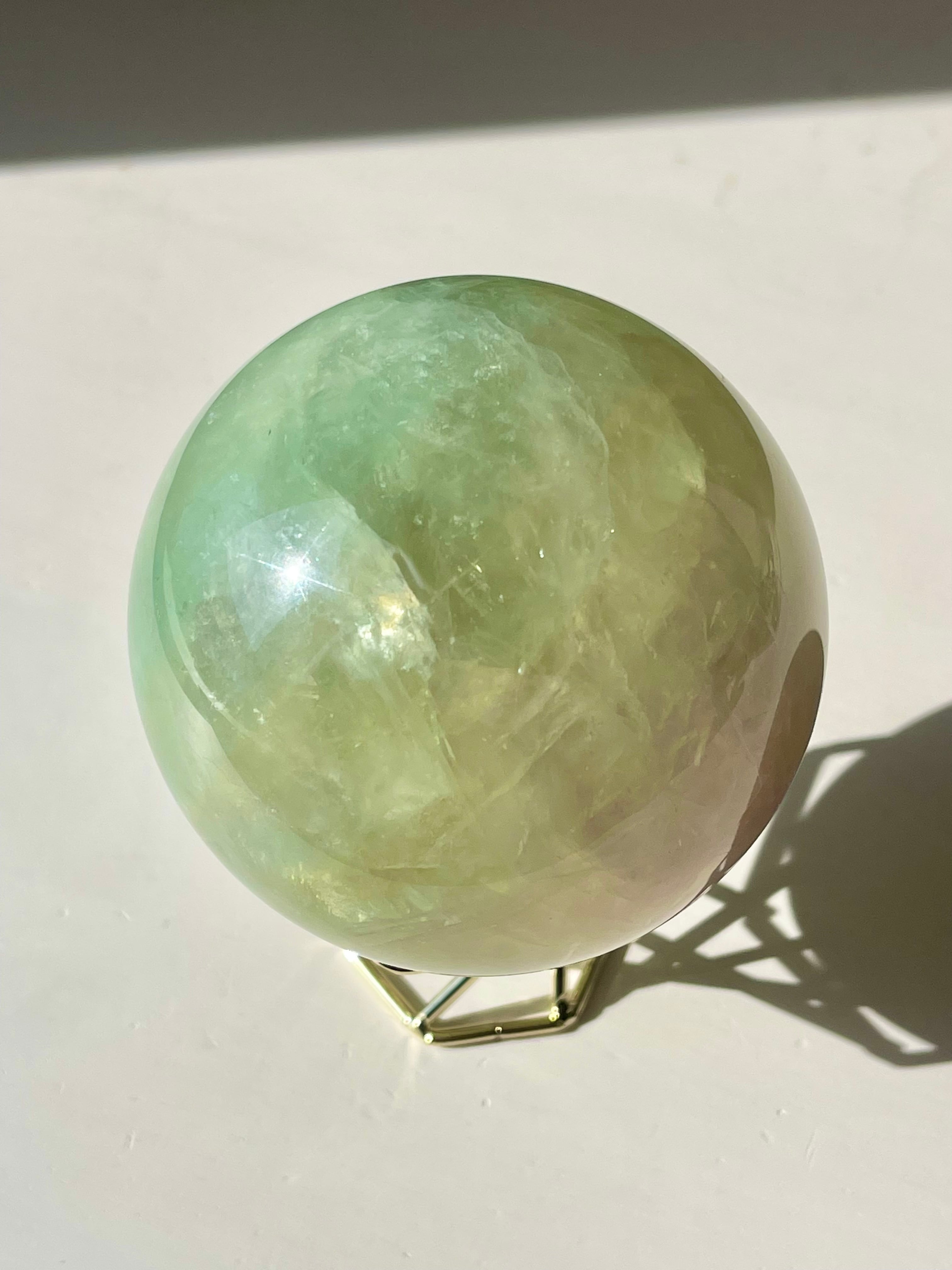 フローライトスフィア　8.1cm