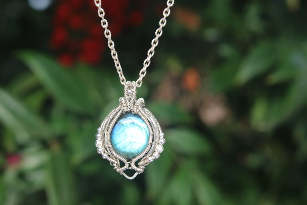Labradorite silver 925 wire wrapping pendant