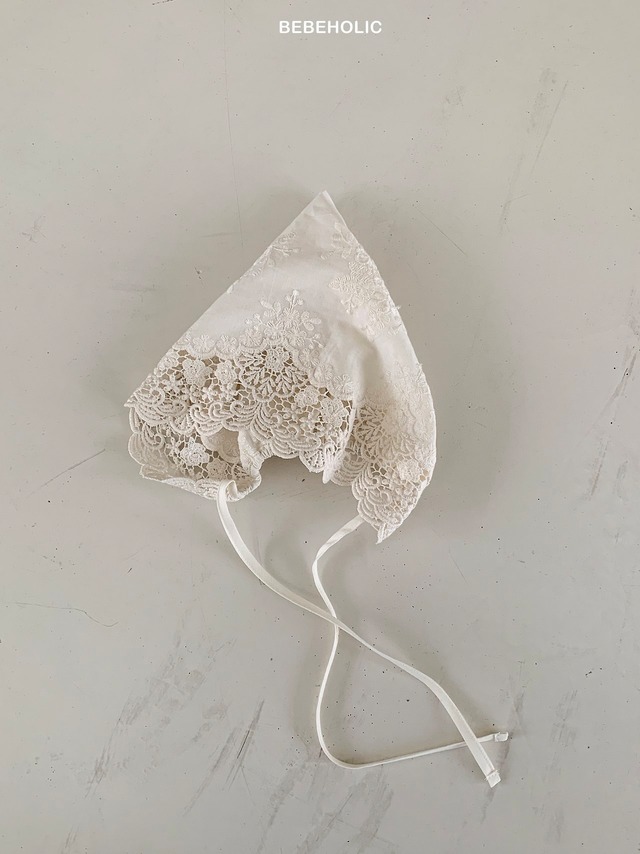 [bebeholic] mummy lace bonnet