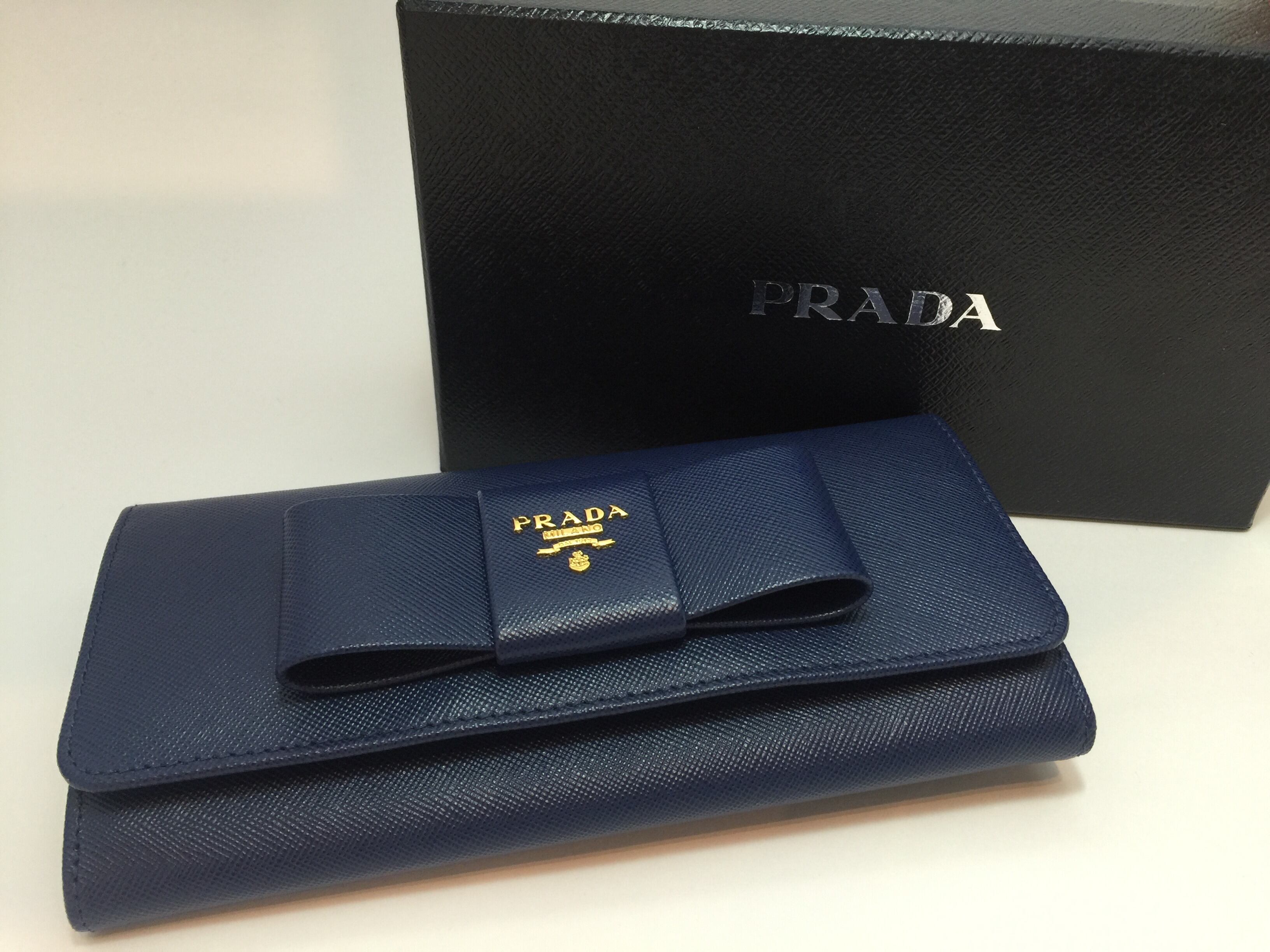 PRADA(プラダ) 長財布 - 1MH132 リボン