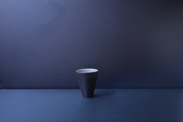前川淳蔵・黒陶　長茶杯