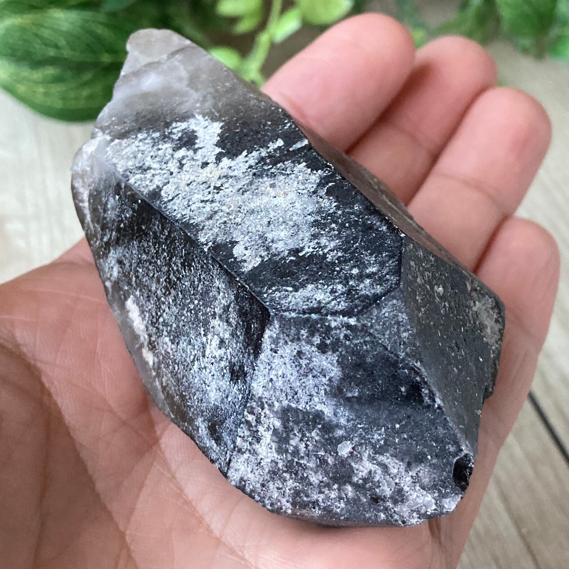 家や持ち主を守る最強魔除け/モリオンポイント/パワーストーン  