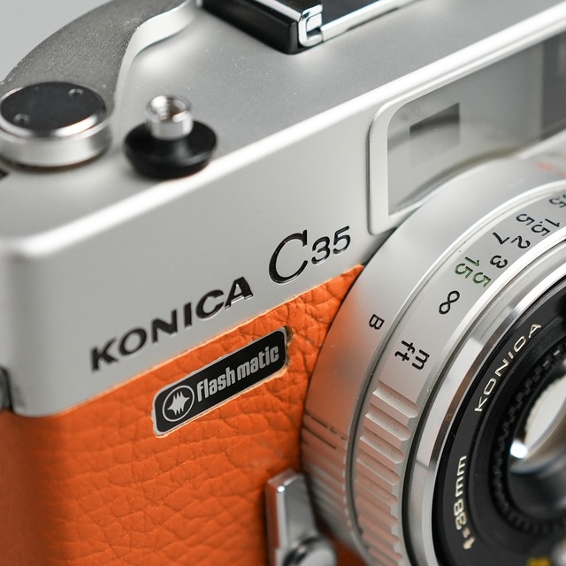 Konica C35 flash matic オレンジ×ホワイトライン