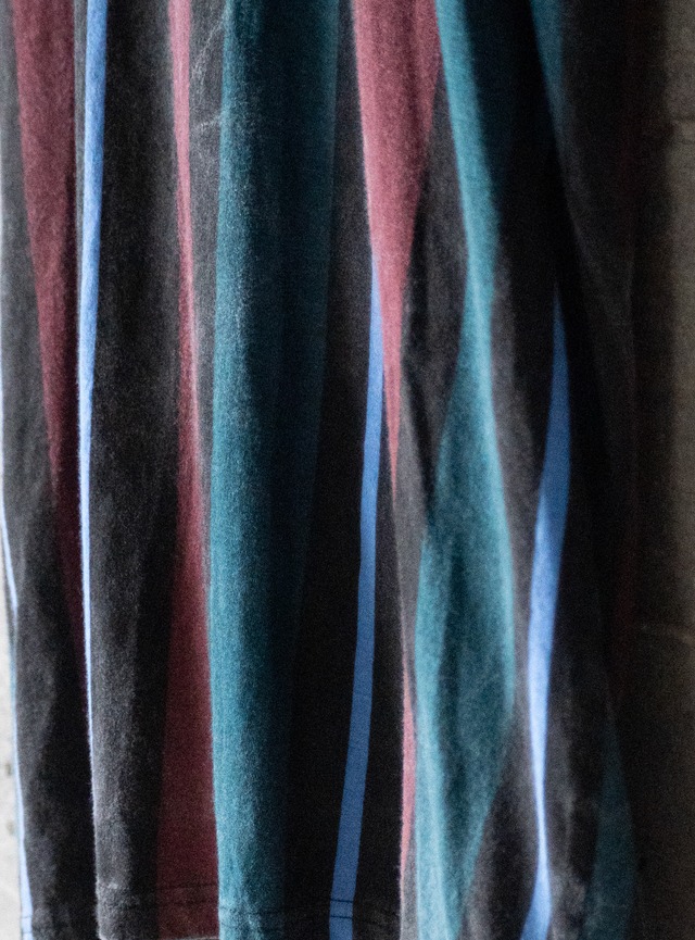 "MAKE TRACKS" 1980s High-neck pullover