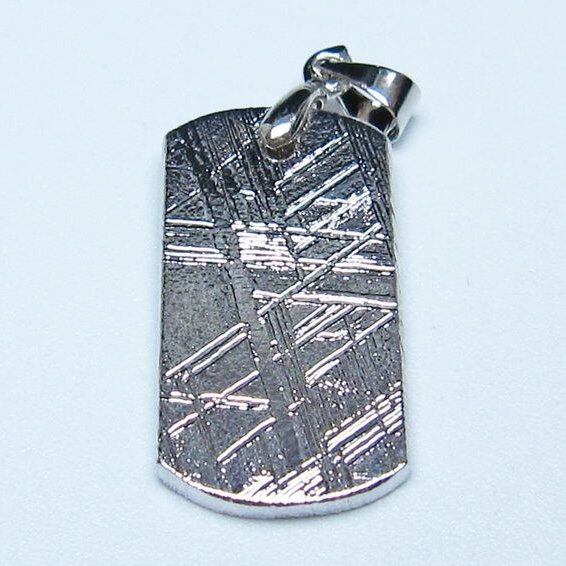 ギベオン ペンダント 隕石 メテオライト 一点物 おまかせ便 112-13419