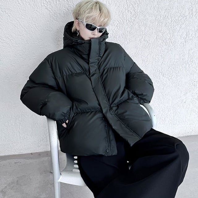 【予約販売】ダウンジャケット メンズ 無地 フード付 ハイネック ホワイト ブラック アウター ショート丈 防寒 お洒落 こなれ感 ベーシック 秋冬 大きいサイズ M/L/XL