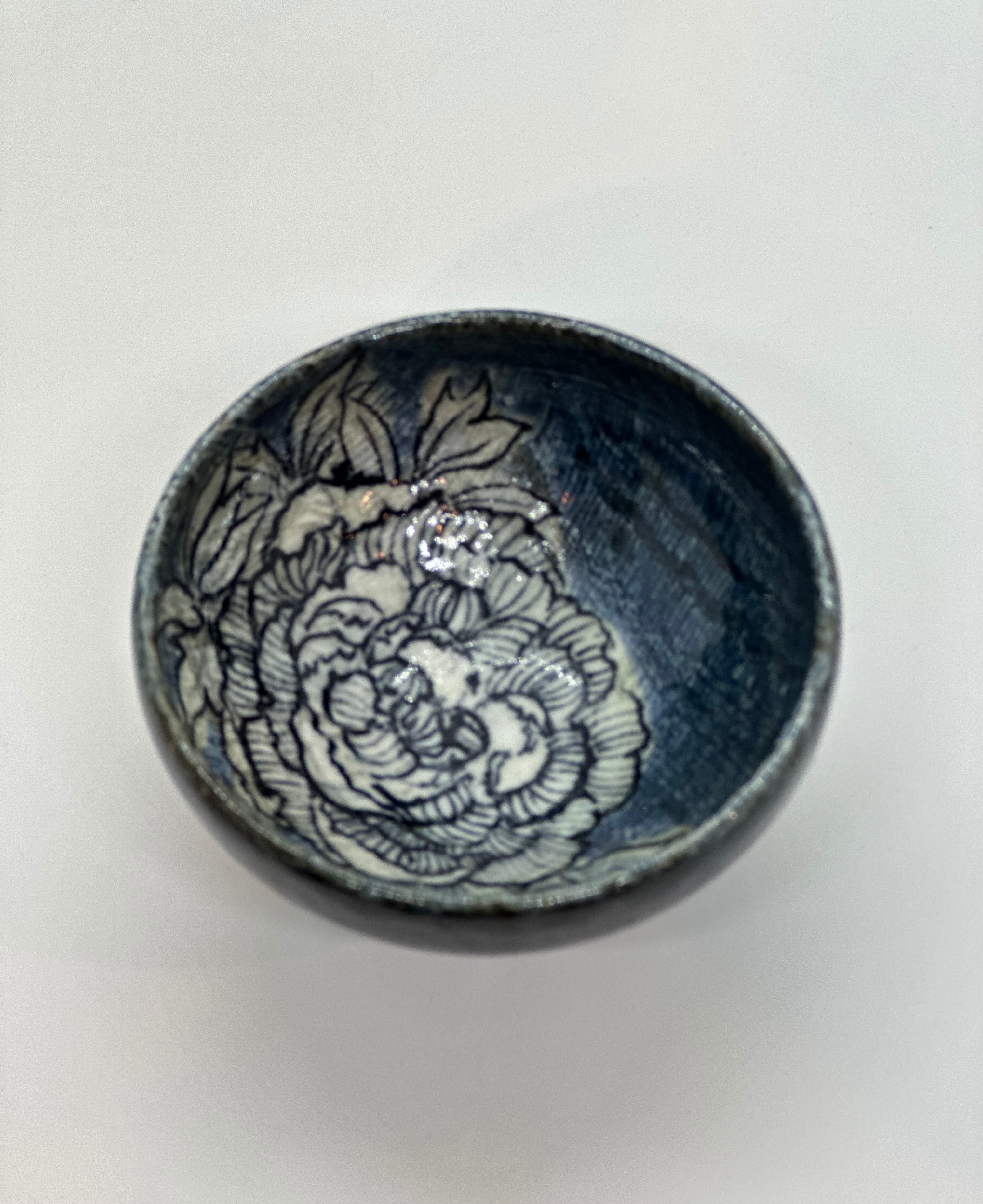 Miki Nishi 馬 陶器 西美紀 Miki Nishi 馬 陶器 西美紀