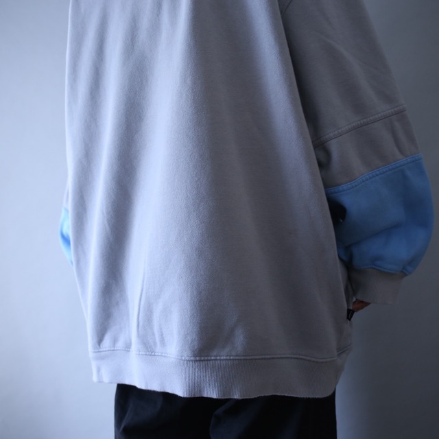 "Jordan" gray × sky-blue future color over silhouette sweat parka