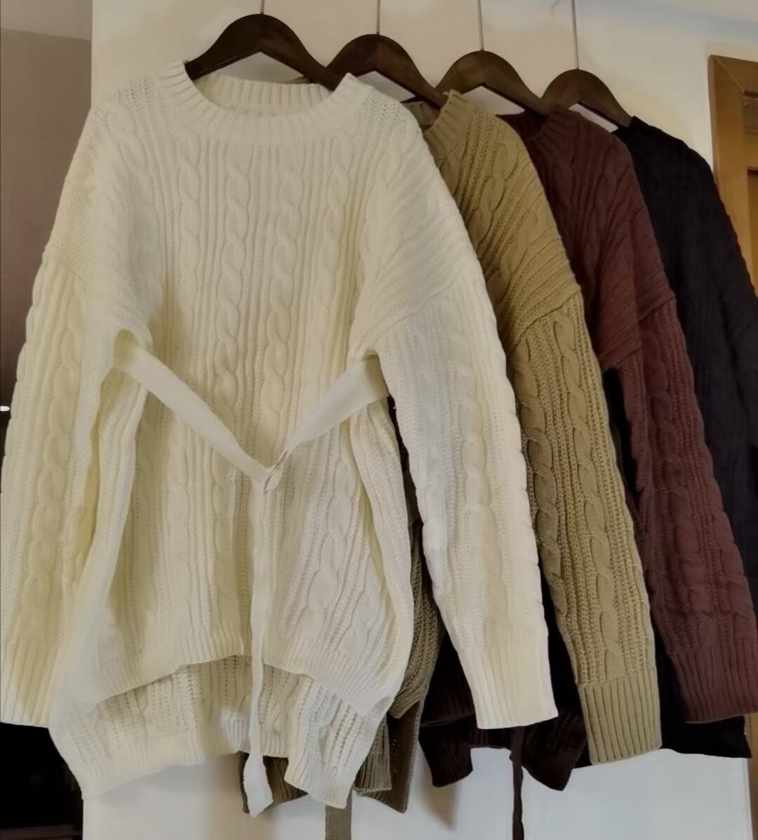 ベルト付き　ケーブル編みチュニック  AJ1079-D01