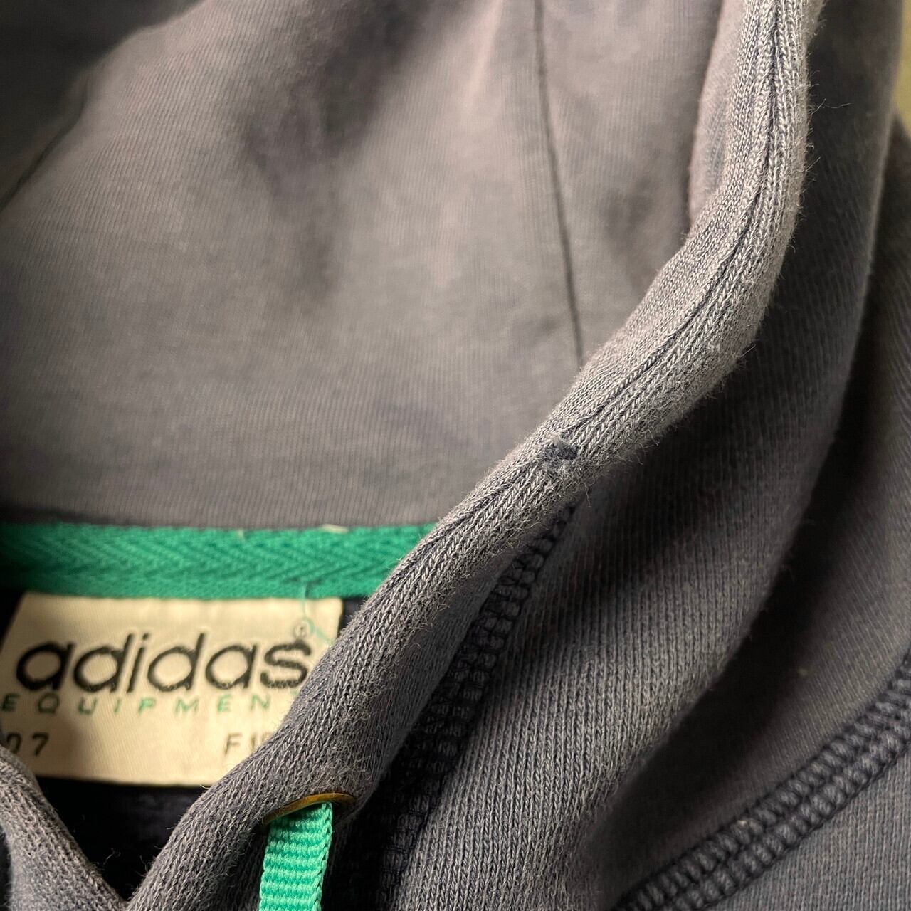 90年代 adidas アディダス EQUIPMENT スウェットパーカー フロントロゴ